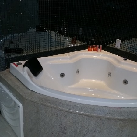 SU&Iacute;TE PRESIDENCIAL